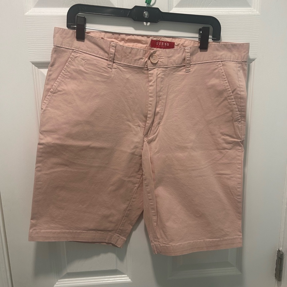 GUESS Men's Soft Pink Flat Front Shorts